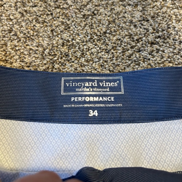 Vineyard Vines Swim Trunks Size 34 - Picture 6 of 9